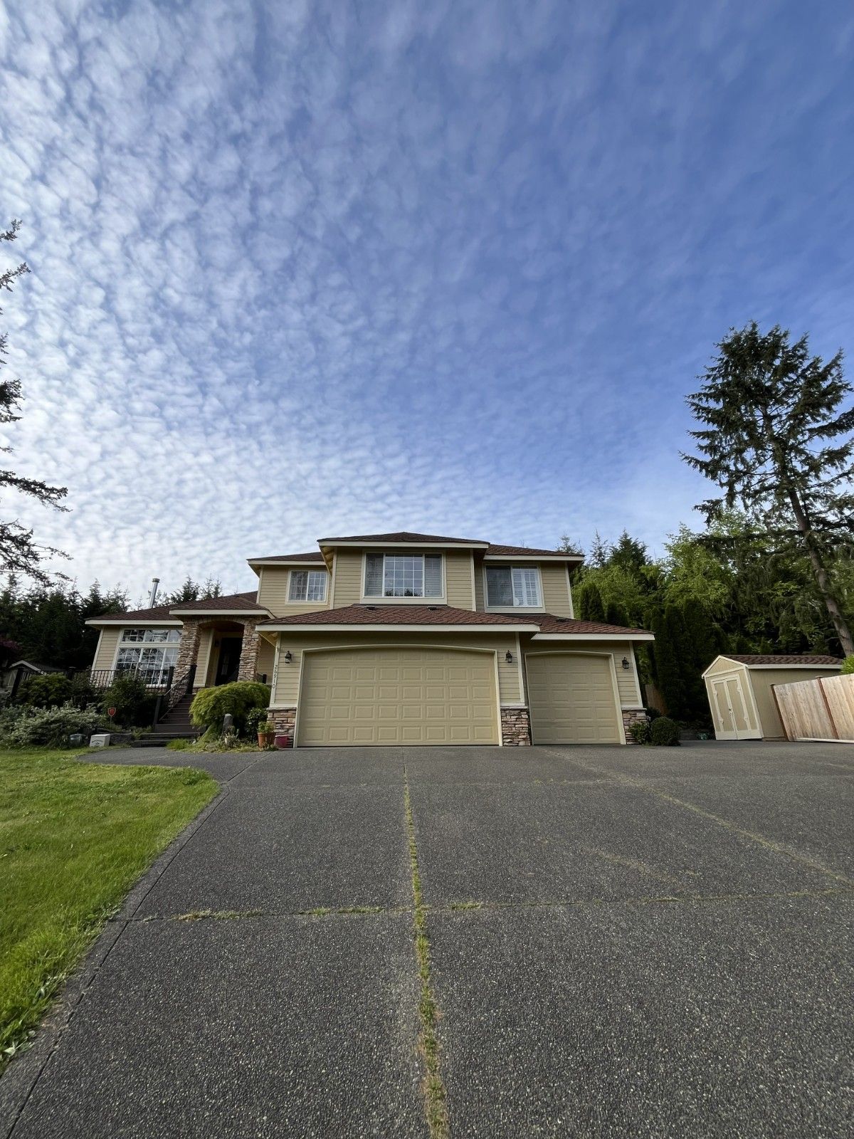 Need Local House Painter Services Near You? Call Our Contractors