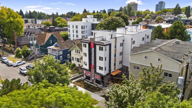 Issaquah Exterior painting